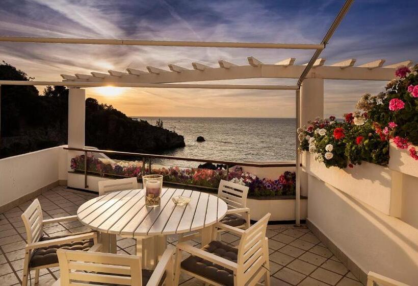 3 Bedroom Deluxe Apartment Sea View, Ischia Blu Resort