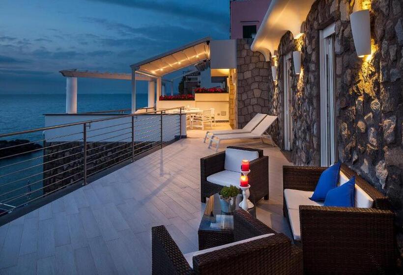 3 Bedroom Deluxe Apartment Sea View, Ischia Blu Resort