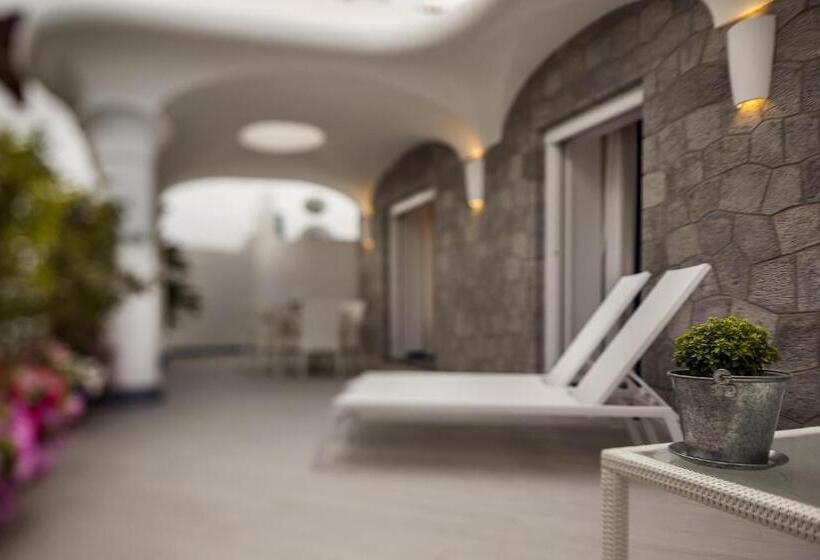 آپارتمان لوکس 2 خوابه, Ischia Blu Resort