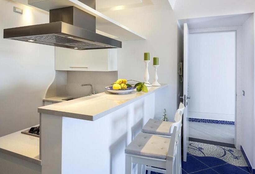 2 Bedroom Deluxe Apartment Sea View, Ischia Blu Resort