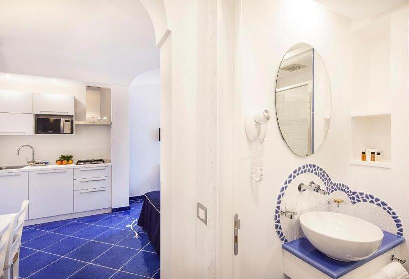 استودیوی استاندارد اینتریور, Ischia Blu Resort