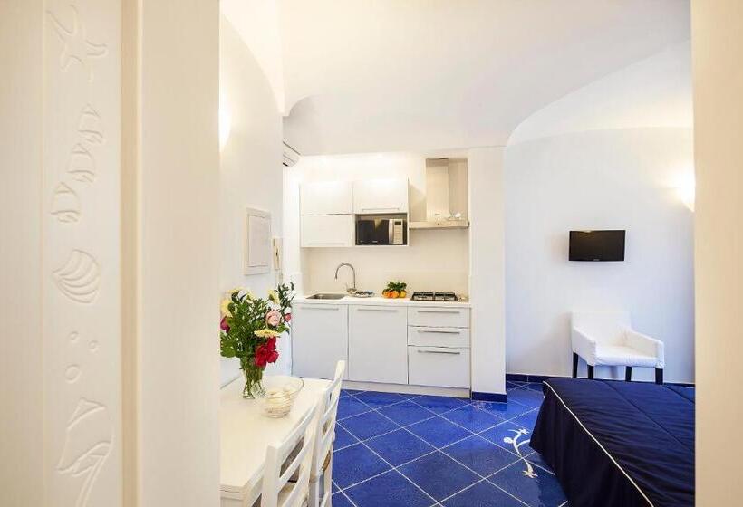 استودیوی استاندارد اینتریور, Ischia Blu Resort