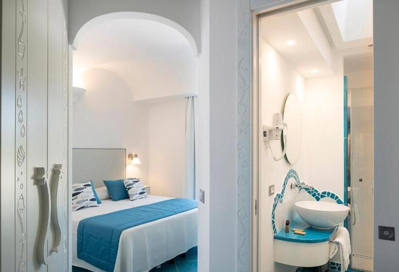 استودیوی استاندارد, Ischia Blu Resort