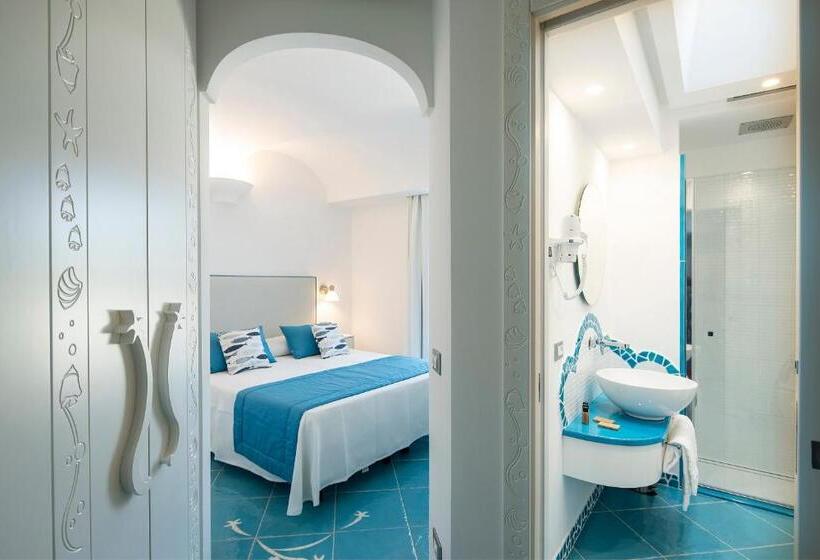 استودیوی استاندارد, Ischia Blu Resort