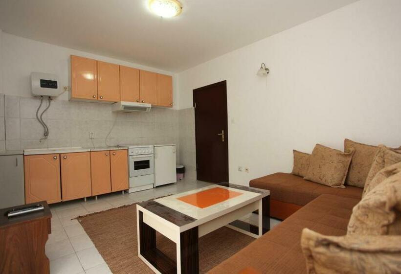 آپارتمان لوکس 1 خوابه, Apartments Memidz