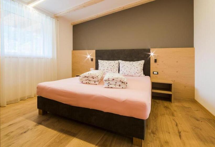 آپارتمان لوکس 2 خوابه, Haus Artus