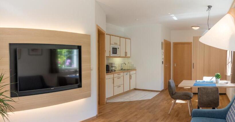 Апартаменты Deluxe 1 Спальня, Villa Majense