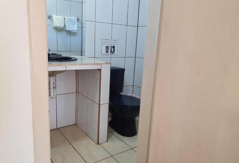 Четырехместный Номер Стандарт, Hostal Cerro Azul