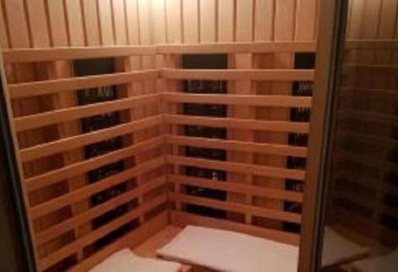 수피리어 트리플 룸, New Buffalo Inn & Spa