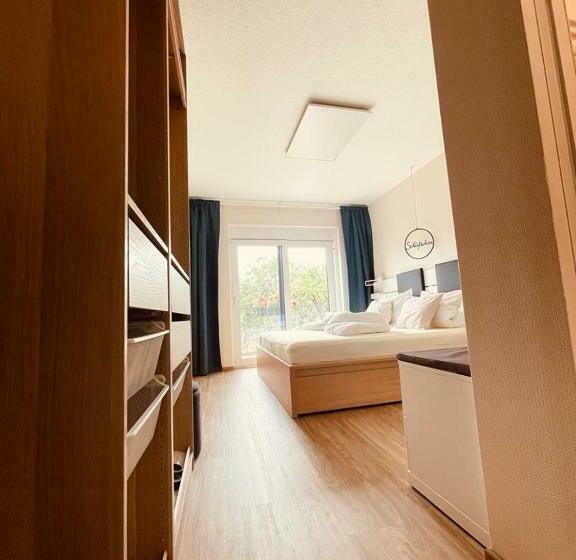 Номер Стандарт с Балконом, Pension Julia & Haus Elisabeth   Wallner S Hofheuriger & Weinhof