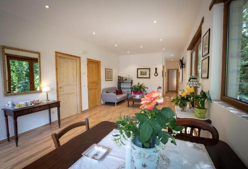 Апартаменты Deluxe 1 Спальня, Castello Santa Cristina