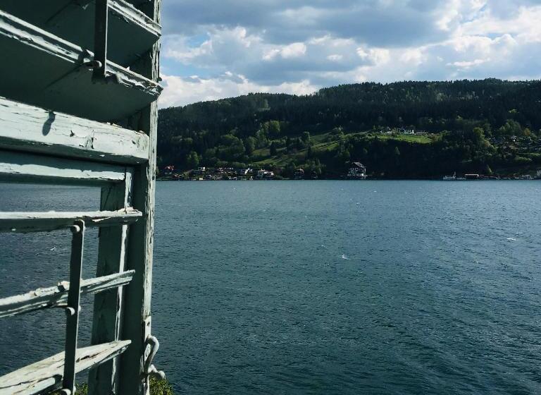 Standard studio with lake view, Villa Streintz