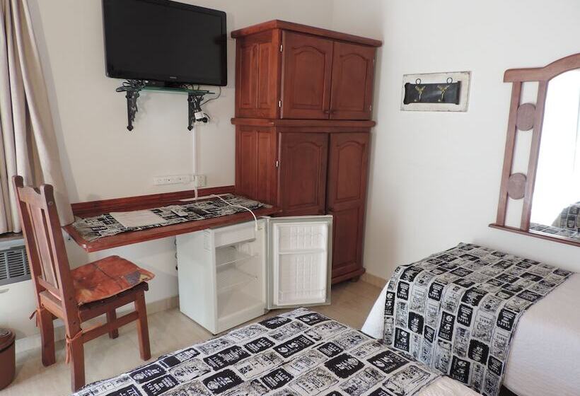 חדר סטנדרט לשלושה, Hosteria Las Piedras