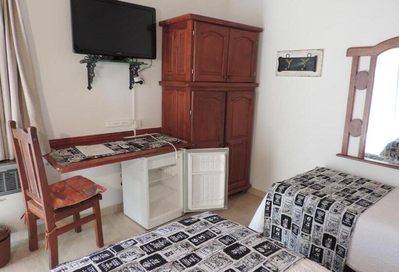 חדר סטנדרט לשלושה, Hosteria Las Piedras