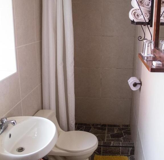 Семейный Номер, Pisac Inn
