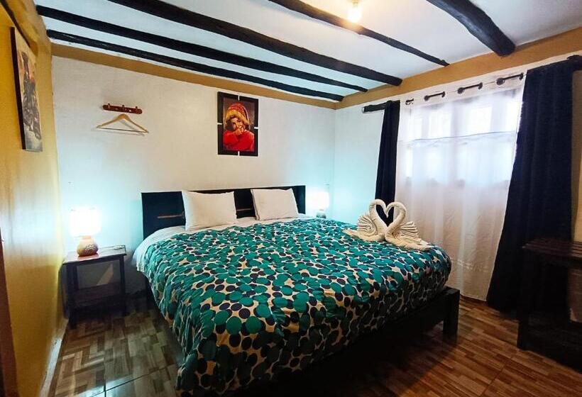 اتاق استاندارد, Wayras Hostal