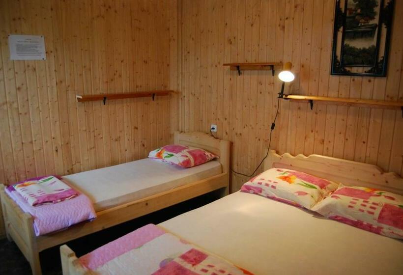 Номер Стандарт Трехместный, Apartamente Pinciuc Costinesti