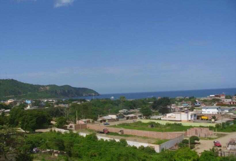 Номер Стандарт Трехместный, Hostal Alcazaba