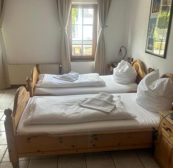 Quarto Triplo Comfort, Gasthof Zur Post