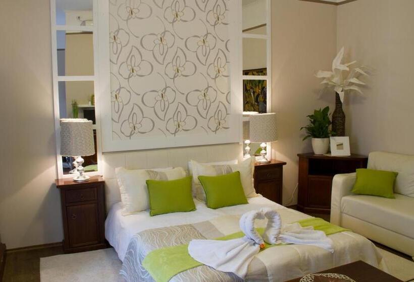 Апартаменты 1 Спальня, La Pergola & Prestige Panzió