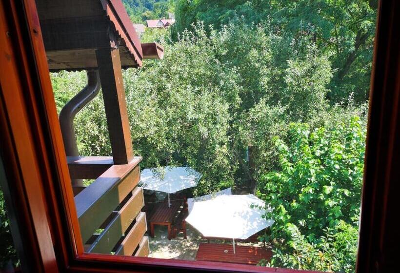 스탠다드 룸 킹사이즈 침대, Casa Camelia