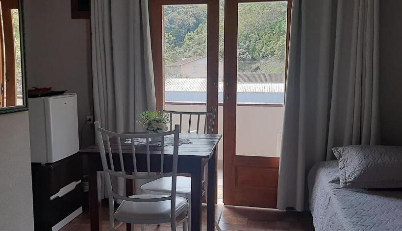 발코니가 있는 스위트, Natalina Pousada & Restaurante