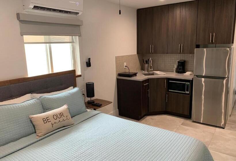 חדר סטודיו סטנדרד, Ocean Villas Of Deerfield