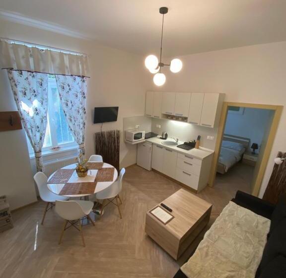Апартаменты 1 Спальня, Apartmany Moravienka