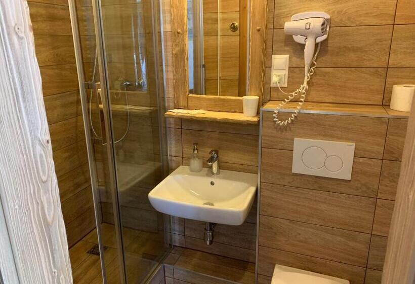 Студия Стандарт, Apartmany Moravienka