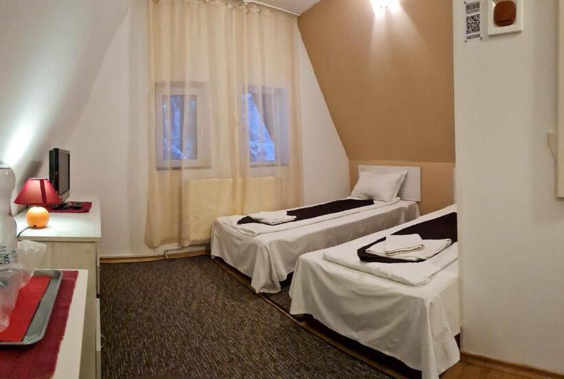 اتاق اکونومی, Pensiunea Happy Inn