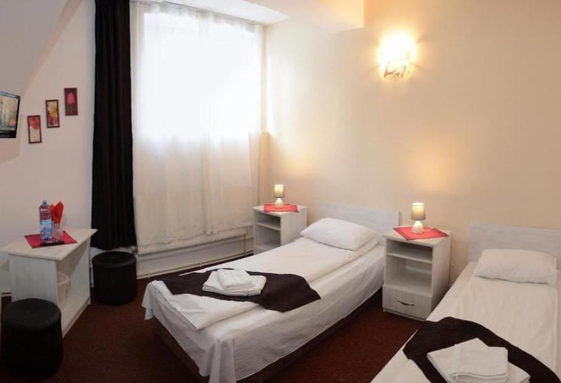 اتاق اکونومی, Pensiunea Happy Inn