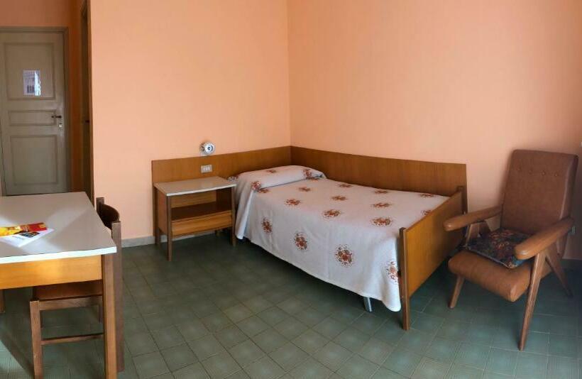 スタンダードシングルルーム, Centro Di Spiritualità Maria Candida