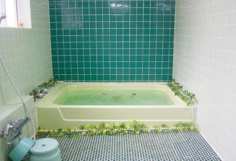 اتاق استاندارد با سرویس بهداشتی مشترک, Kizuna Lodge & Bbq Centre