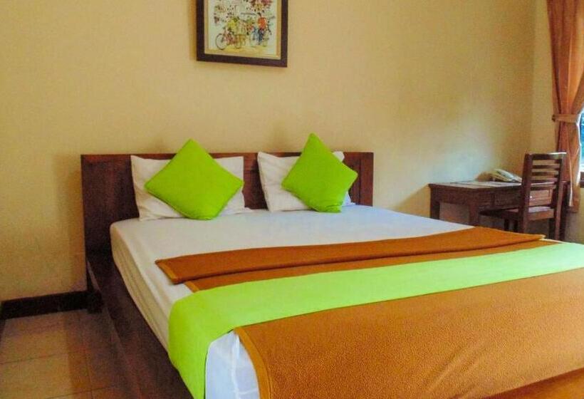 디럭스 룸, Pendopo 45 Resort