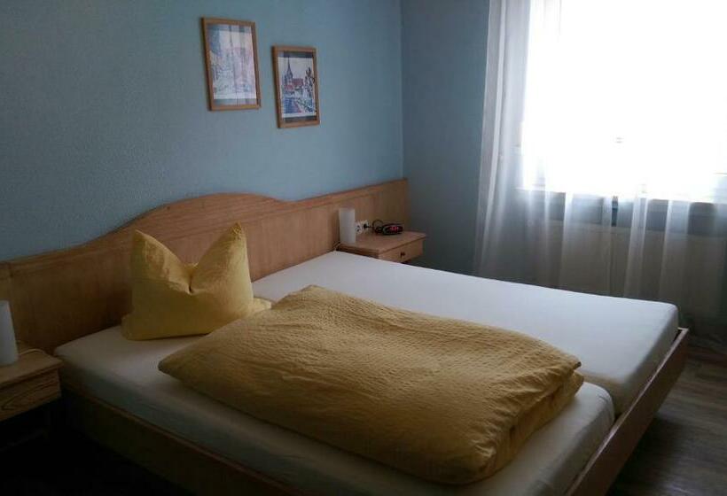 غرفة قياسية, Gasthof Krone Lax