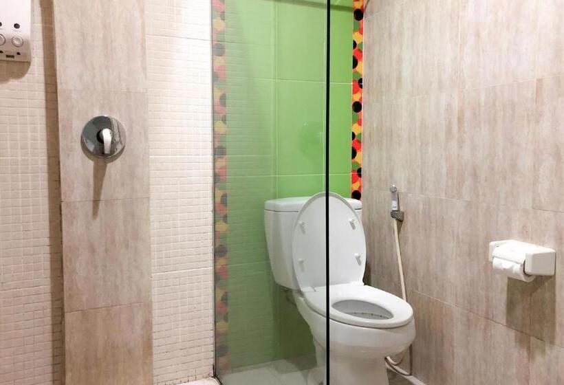 Номер Стандарт, Reddoorz Near Pantai Pede