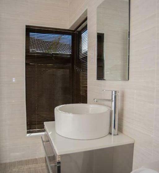 اتاق لوکس با تخت بزرگ, Peaconwood Boutique Villa