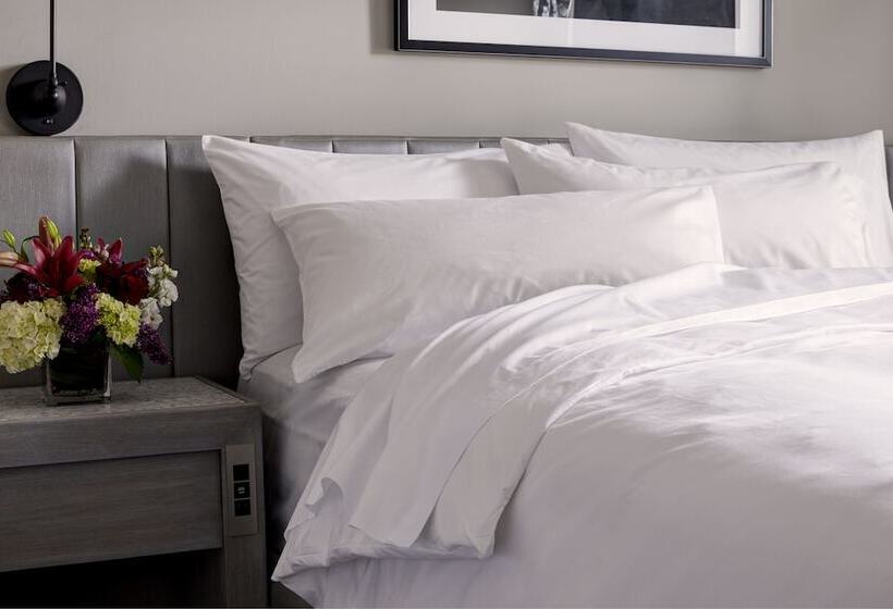 סוויטה עם מרפסת, Archer Hotel Seattle/redmond