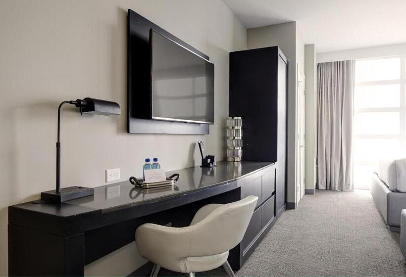장애인을 위한 킹사이즈 침대 스탠다드 룸, Archer Hotel Seattle/redmond