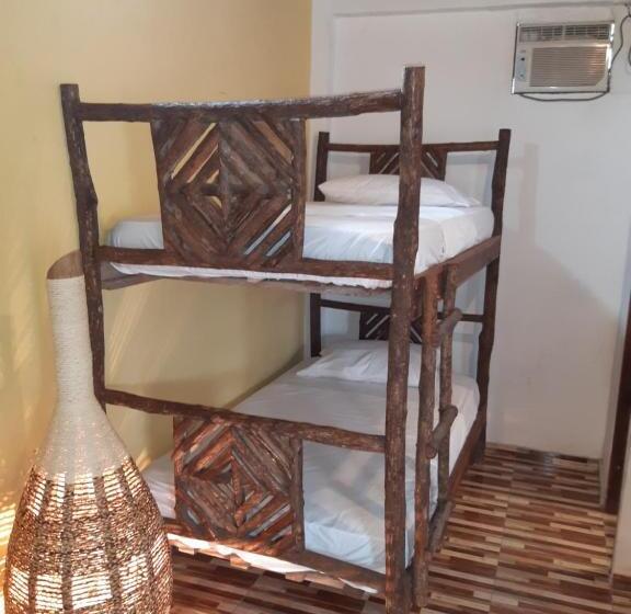 Семейный Номер, Weekendhostal