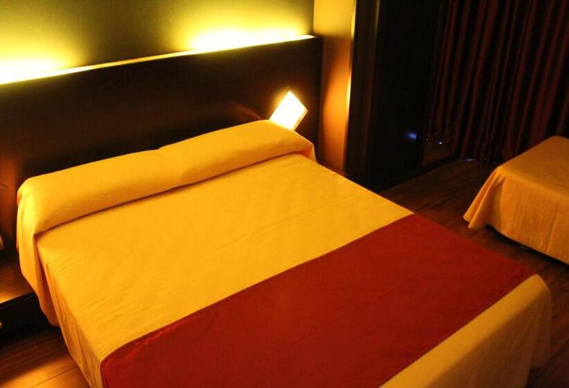 バルコニー付きデラックスルーム, Hostal Royal Almorox