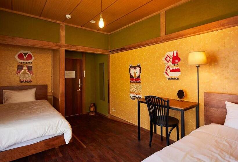 带共用浴室的标准房间, Haku Hostel