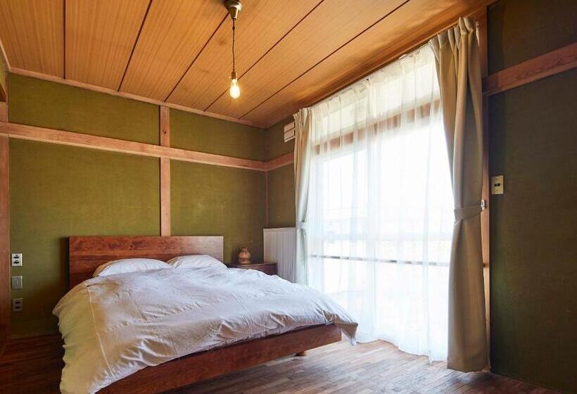 带共用浴室的标准房间, Haku Hostel