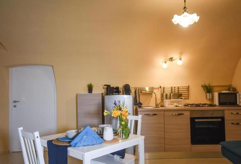 اتاق سوپریور, Kapsott B&b