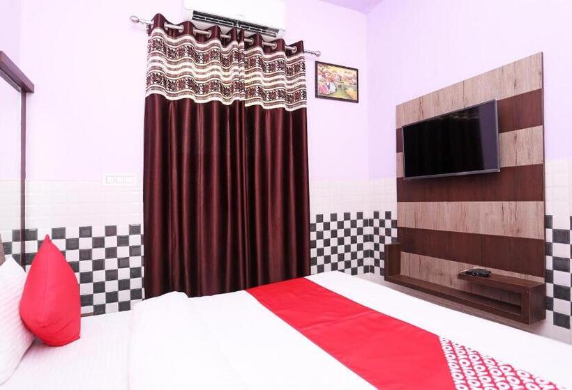 基本间, Oyo 30451 Hotel Yaduvanshi