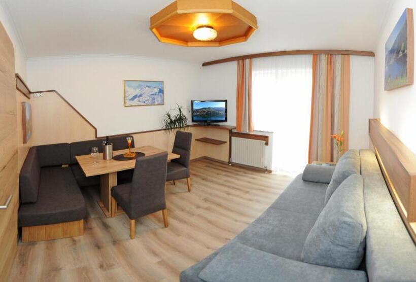 1 Bedroom Apartment Lake View, Garni Seestrand