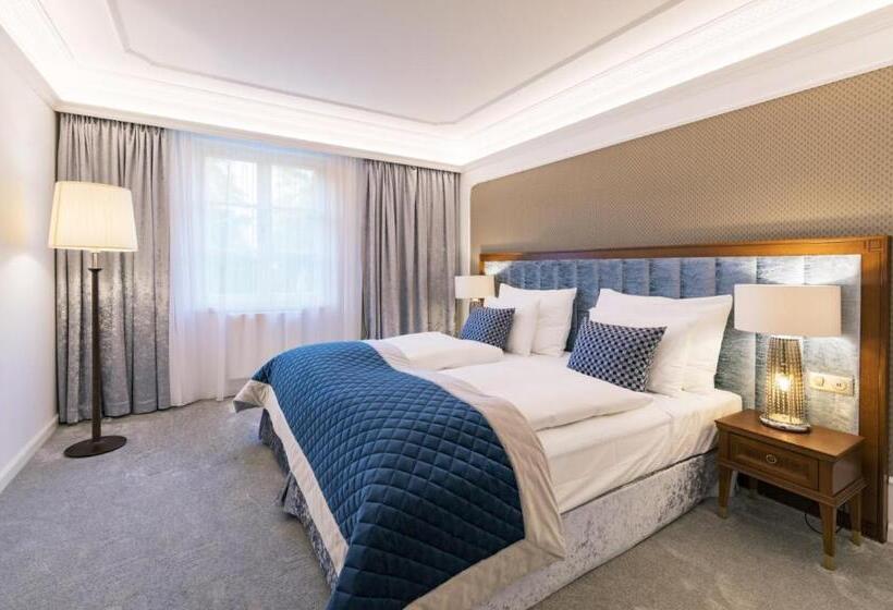 Королевский Люкс, Palace Art Hotel Pezinok