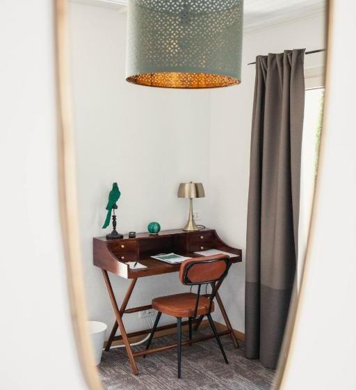 اتاق لوکس, Auberge De Rivaz