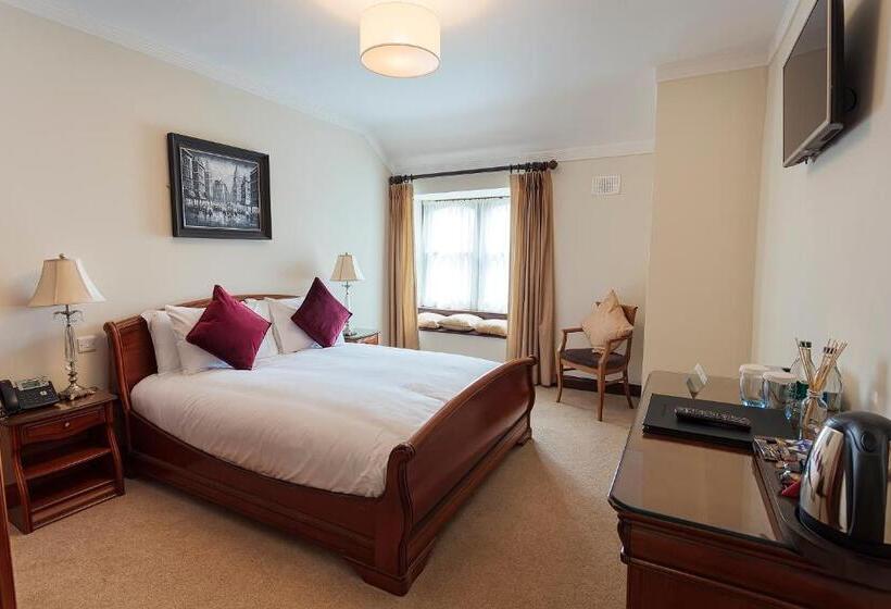 غرفة ديلوكس سرير كينج, Chester Beatty Inn