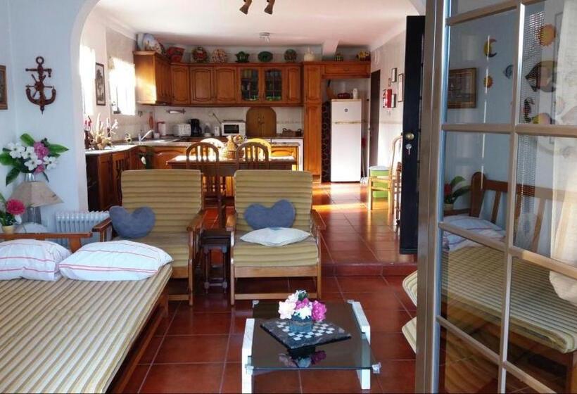 Апартаменты 1 Спальня, Country House Alfarim